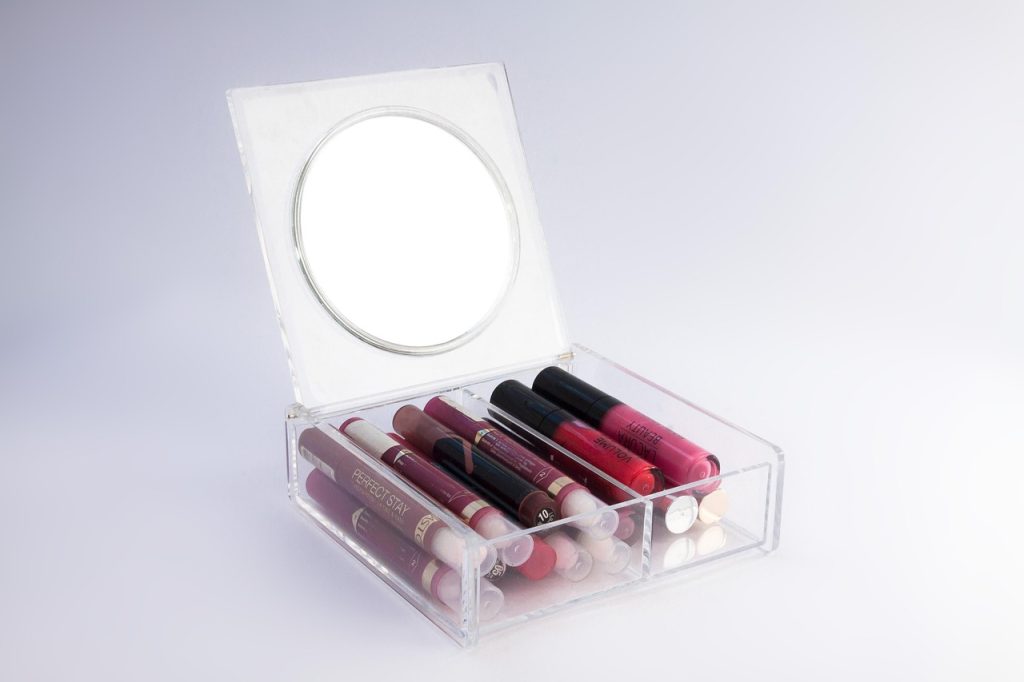 Perbedaan Lipstick dan Lip Mousse