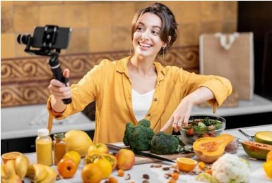 Food Vloger