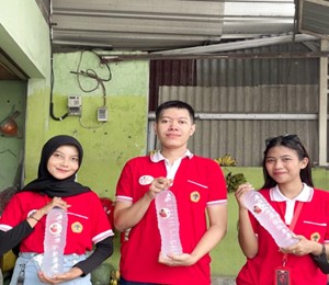 Mahasiswa KKN Untag Surabaya