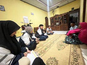 Mahasiswa KKN Undip